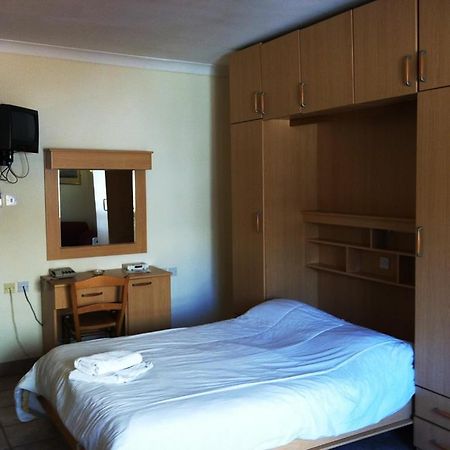 Clover Holiday Complex Qawra Szoba fotó
