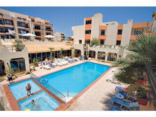 Clover Holiday Complex Qawra Kültér fotó